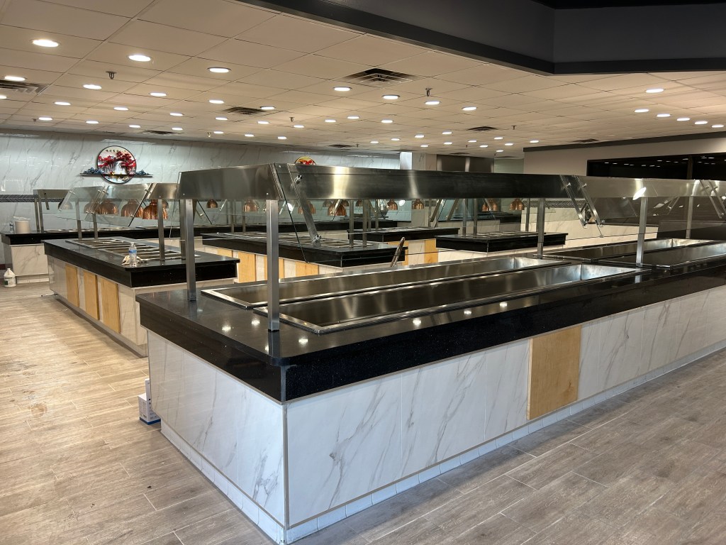 Covina的自助餐厅装修项目正在进行